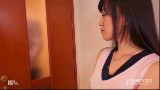 Maria Ono, Yui Kyono - Beautiful sister bowls