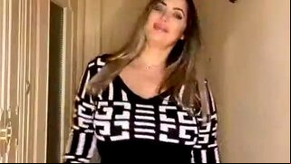 Moroccan girl Sarah has a sexy body 6